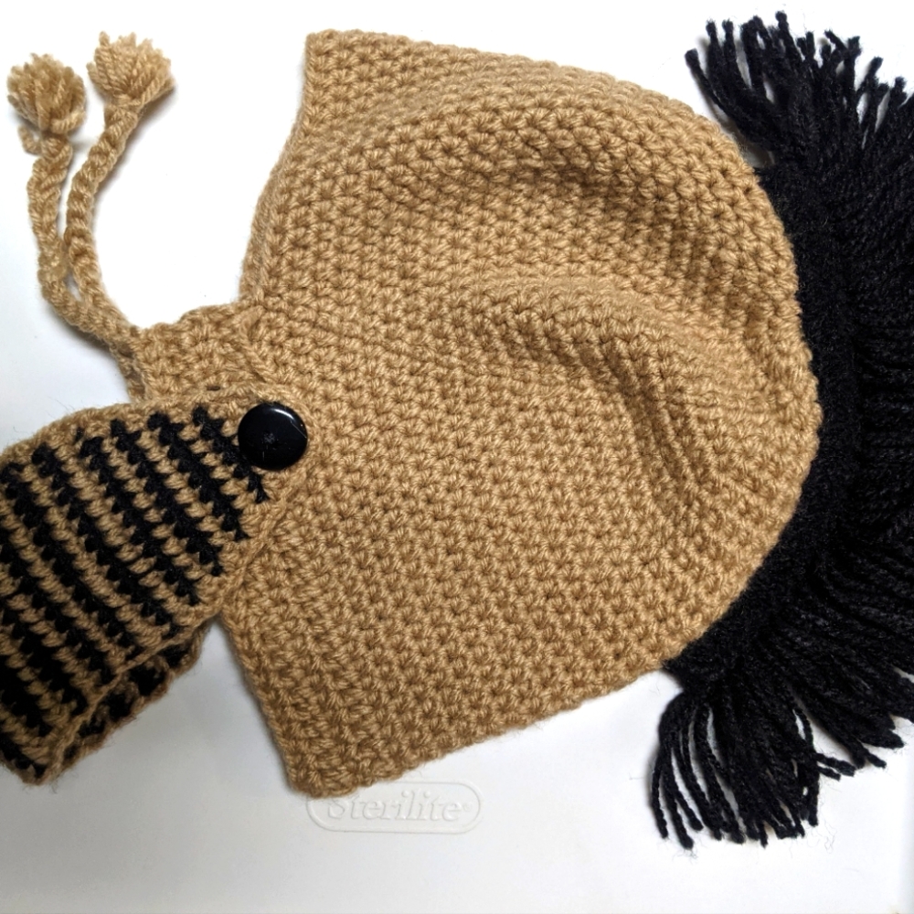 Alpaca mohawk style winter hat